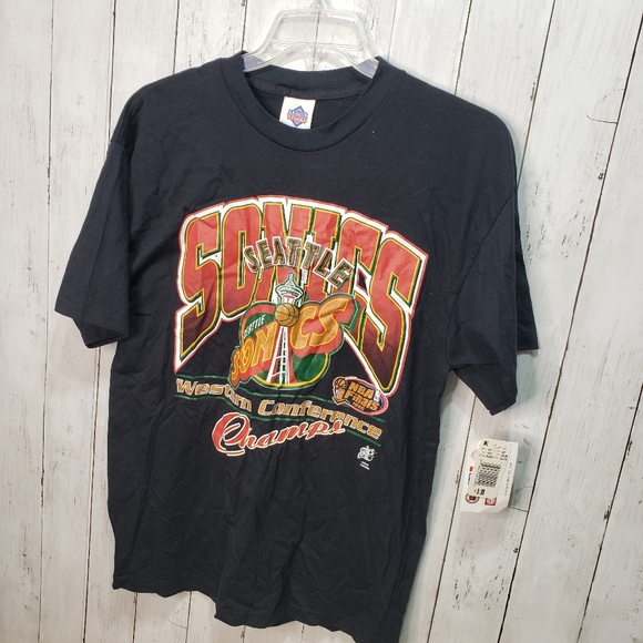 Vintage Deadstock NWT Stacy Stag Womens Purple Eyelet Button Up Shirt Size Large - Picture 2 of 9